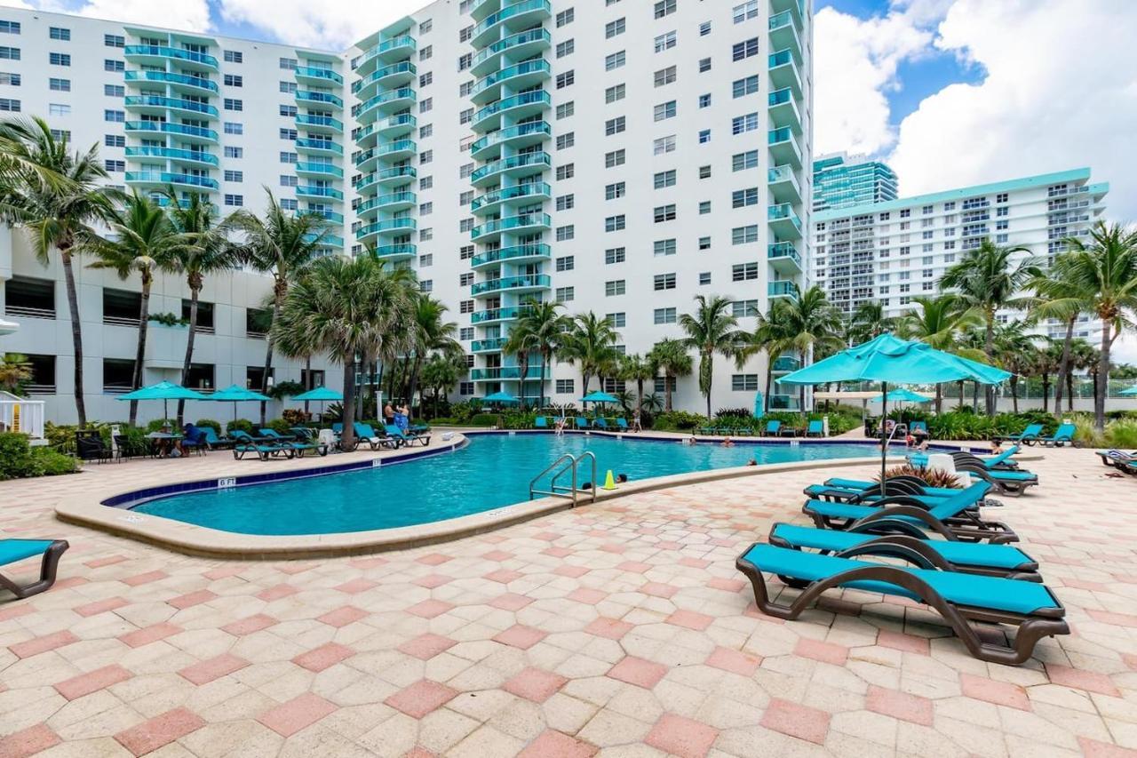 The Tides Hollywood - Amazing Beachside Condo Екстериор снимка